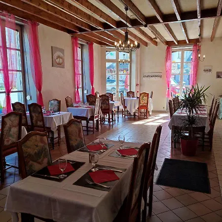 Le Relais De La Caleche Отель