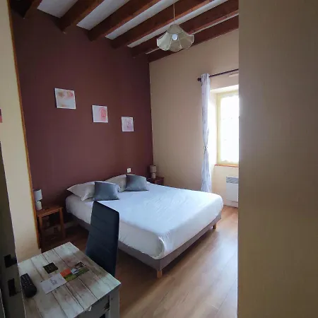 מלון Le Relais De La Caleche Saint-Denis-dʼAnjou